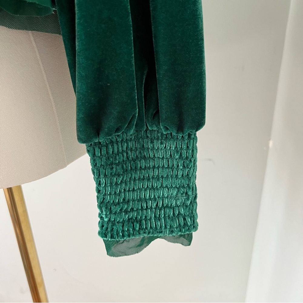 ANTHROPOLOGIE Whimsigoth Emerald Green Swing Velvet Peasant Top NWT - Picture 8 of 9